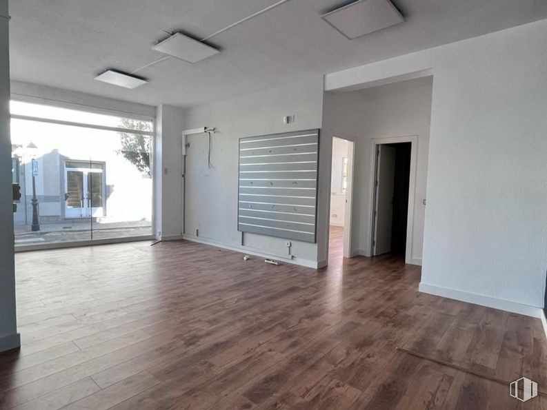 Local en venta en Calle Eras, 42, Brunete, Madrid, 28690 con persiana de la ventana, propiedad, accesorio, edificio, madera, hall, suelos, suelo, ventana y suelo laminado alrededor