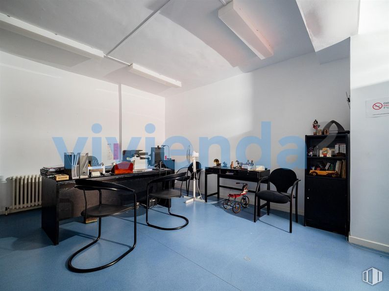 Local en venta en Calle Andrés Mellado, Chamberí, Madrid, 28015 con silla, mesa, edificio, diseño automovilístico, suelos, escritorio, evento, techo, puerta y ingeniería alrededor