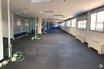 Office for rent at Avenida Castilla, San Fernando de Henares, Madrid, 28830 with window, building, property, flooring, floor, wall, fixture, gas, technology and ceiling around