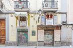 Retail for rent at Calle Echegaray, Centro, Madrid, 28014 with window, door, building, fixture, line, neighbourhood, facade, font, city and urban area around