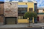 Retail for rent at Avenida Barber, Toledo, 45004 with building, lighting, window, sky, cloud, plant, asphalt, road surface, neighbourhood and street light around