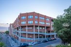 Nave en venta en Calle San Máximo, 31, Usera, Madrid, 28041 con edificio, cielo, ventana, azul, rueda, neumático, árbol, bloque de pisos, coche y condominio alrededor