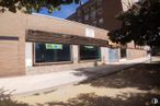 Retail for rent at Avenida Iker Casillas, Móstoles, Madrid, 28935 with window, building, sky, road surface, shade, plant, tree, asphalt, urban design and public space around