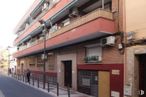 Retail for sale at Calle Salvador, 14, Getafe, Madrid, 28904 with building, window, property, sky, door, urban design, house, wood, real estate and facade around