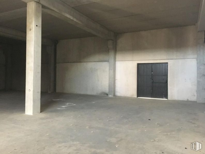 Nave en venta en Calle Polo Sur, Torrejón de Ardoz, Madrid, 28850 con puerta, propiedad, madera, piso, edificio, suelo, pared, material compuesto, pasillo y casa alrededor