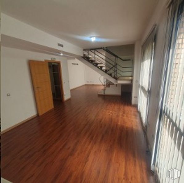 Oficina en venta en Calle Cronos, 20, San Blas - Canillejas, Madrid, 28037 con madera, accesorio, interiorismo, suelos, hall, suelo, tinte para madera, inmobiliario, madera dura y suelo laminado alrededor