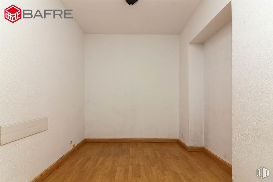 Local en venta en Casco antiguo, San Sebastián de los Reyes, Madrid, 28700 con propiedad, edificio, accesorio, madera, interiorismo, suelo, suelos, pintura, madera dura y tinte para madera alrededor