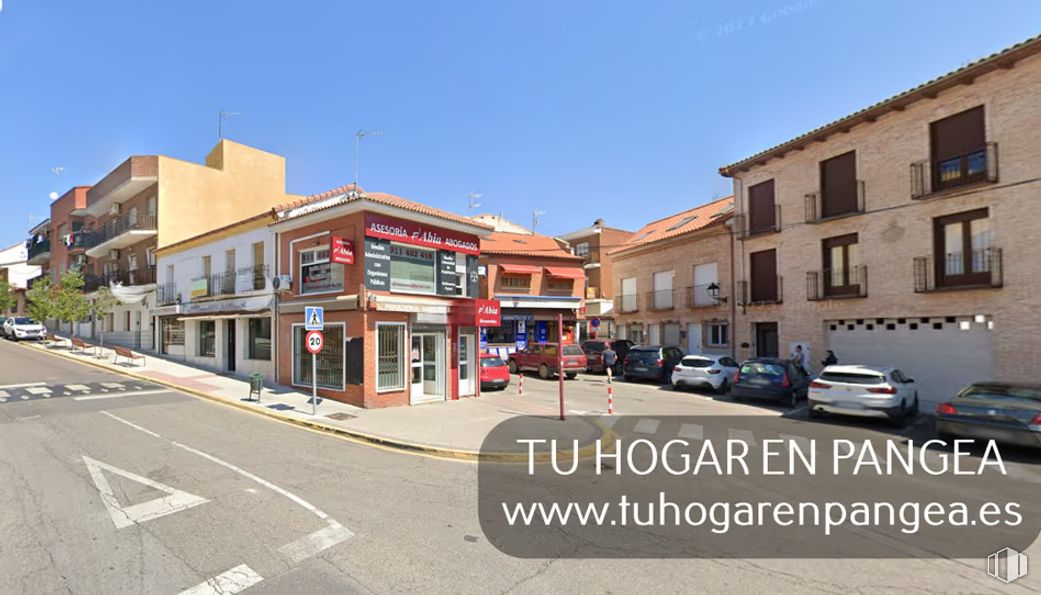 Local en alquiler en Calle Mártires, El Álamo, Madrid, 28607 con coche, ventana, edificio, cielo, asfalto, superficie de la carretera, diseño urbano, vehículo, rueda y vía pública alrededor