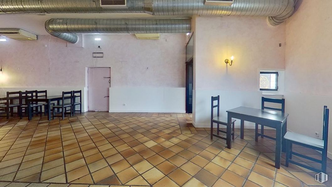 Retail for rent at Calle Peñuelas, Torrejón de la Calzada, Madrid, 28991 with door, table, light fixture, chair, flooring, floor, ceiling, interior design, room and hall around