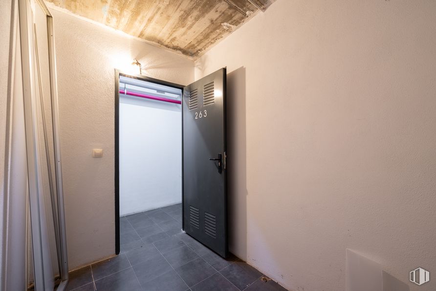 Oficina en alquiler en Soho Leganés, Calle Arquímedes, 3, Leganés, Madrid, 28914 con puerta, suelo, suelos, madera, casa, hall, techo, madera dura, escayola y edificio alrededor