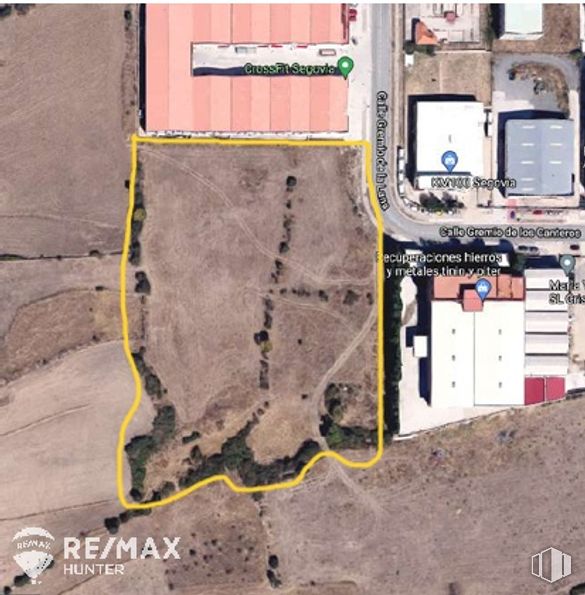 Suelo en venta en Calle Gremio de la Lana, Segovia, 40195 con pendiente, rectángulo, asfalto, fuente, diseño urbano, superficie de la carretera, ingeniería, suelos, máquina y madera alrededor