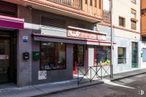 Retail for sale & for rent at Zona centro, Majadahonda, Madrid, 28220 with window, building, door, fixture, neighbourhood, facade, city, house, sidewalk and mixed-use around