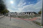 Land for sale at Calle San Ezequiel, Villaverde, Madrid, 28021 with sidewalk, shade, flagstone, walkway, street light and tile around