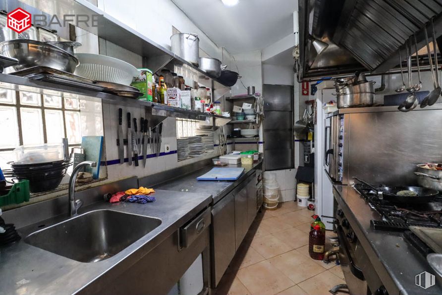 Local en venta en Avenida Fresnos, Torrejón de Ardoz, Madrid, 28850 con fregadero, fregadero de cocina, cocina, diseño de interiores, encimera, grifo, ebanistería, aparato de cocina, edificio y ingeniería alrededor