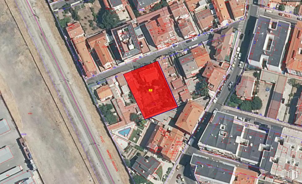 Land for sale at Zona Carlos Ruiz, Collado Villalba, Madrid, 28400 with building, property, house, urban design, neighbourhood, window, road surface, residential area, landscape and city around