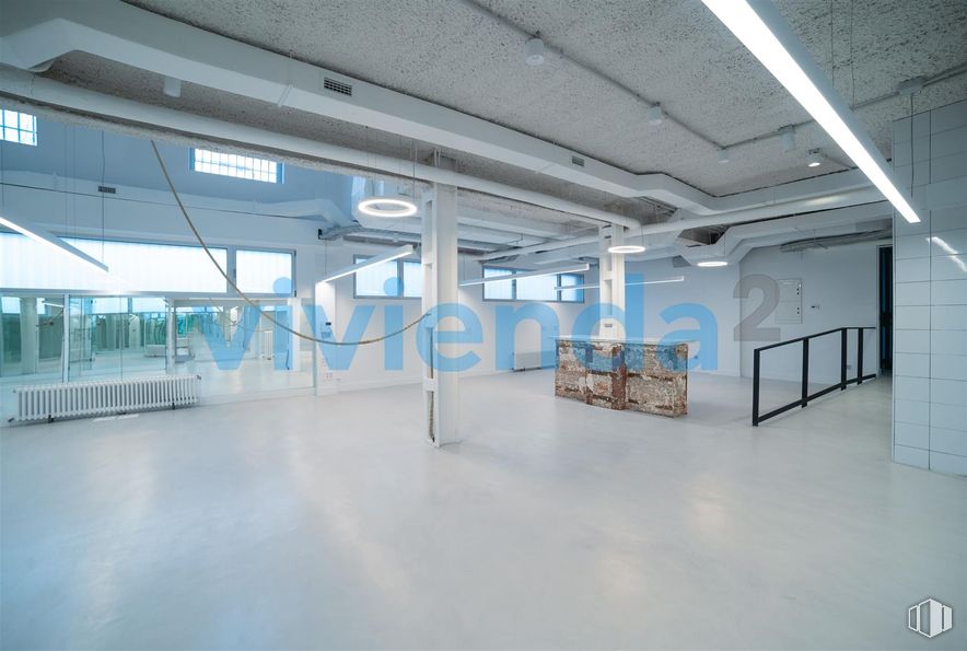 Local en venta en Calle Domenico Scarlatti, Chamberí, Madrid, 28003 con lámpara, alumbrado, suelo, suelos, techo, material compuesto, edificio comercial, hall, vidrio y aluminio alrededor