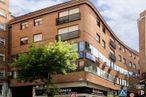 Office for sale at Calle Sol, 32, Talavera de la Reina, Toledo, 45600 with building, window, daytime, urban area, town, facade, city, neighbourhood, metropolitan area and public space around