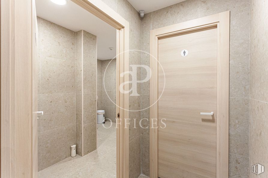 Oficina en alquiler en Calle Altamirano, Moncloa - Aravaca, Madrid, 28008 con puerta, , , , , , , ,  y  alrededor