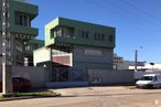 Industrial for sale & for rent at Calle Juan de Austria, 134, Guadalajara, 19004 with van, car, building, window, sky, tire, wheel, vehicle, neighbourhood and urban design around