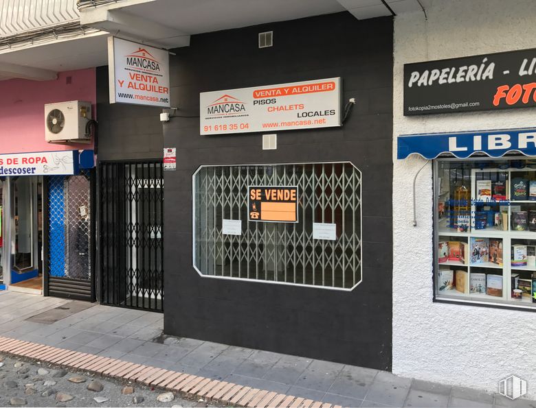 Local en alquiler y venta en Calle Pintor Ribera, 5, Móstoles, Madrid, 28933 con estante, accesorio, gas, estantería, fuente, fachada, máquina, publicidad, estantería y venta al por menor alrededor