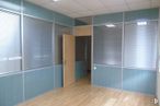 Office for rent at Zona Praderón, San Sebastián de los Reyes, Madrid, 28700 with wardrobe, window blind, door, fixture, wood, building, shade, automotive exterior, interior design and flooring around