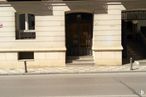 Retail for sale & for rent at Calle Calderón de la Barca, 12, Cuenca, 16001 with door, window, building, stairs, road surface, plant, wood, wall, road and house around