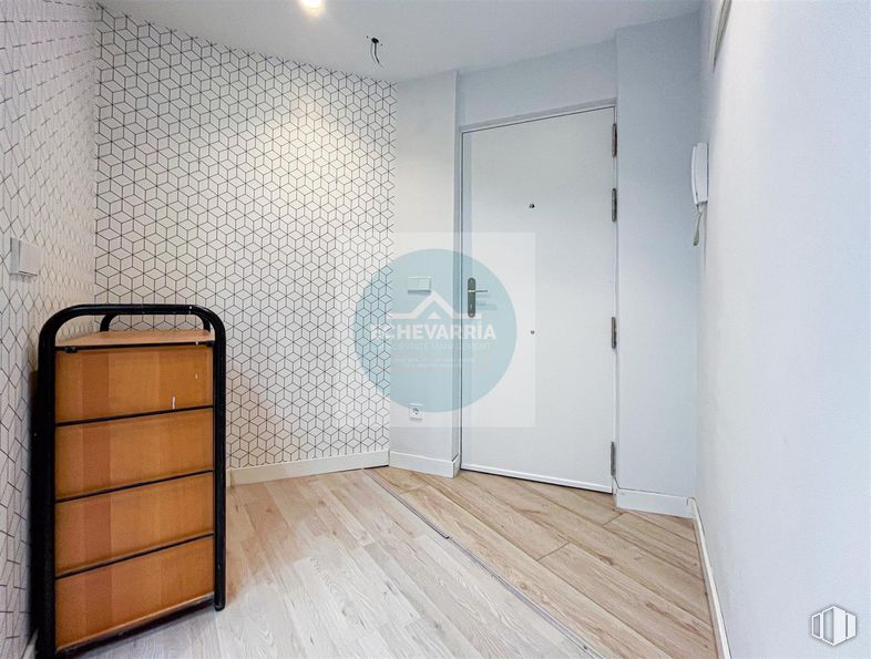 Oficina en alquiler en Calle Sagasta, Chamberí, Madrid, 28004 con puerta, suelos, interiorismo, suelo, apartamento, techo, habitación, suelos de madera, dormitorio y diseño alrededor