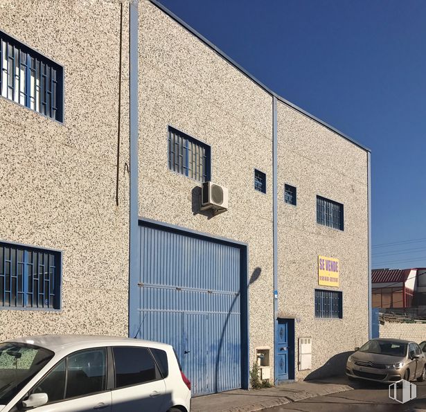 Nave en venta en Calle Puerto Fuenfría, 12, Leganés, Madrid, 28914 con coche, ventana, edificio, vehículo terrestre, luz de estacionamiento automotriz, vehículo, neumático, propiedad, cielo y arquitectura alrededor