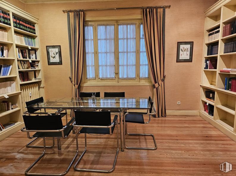 Office for rent at Calle Velázquez, 114, Salamanca, Madrid, 28006 with chair, bookcase, window, furniture, flooring, interior design, floor, wood, wood flooring and table around