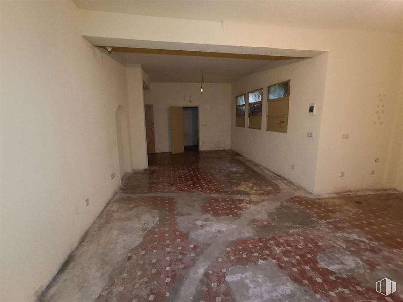 Local en venta en Calle Fernández de la Hoz, Chamberí, Madrid, 28003 con propiedad, accesorio, pintura, madera, hall, suelos, suelo, puerta, tinte para madera y madera dura alrededor