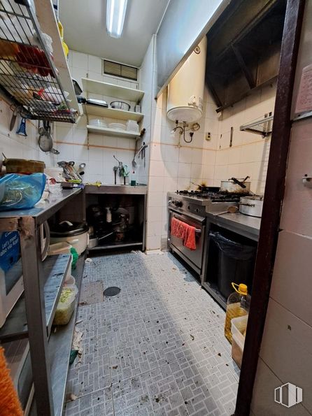 Local en venta en Calle Máximo San Juan, Ciudad Lineal, Madrid, 28017 con aparato de cocina, horno, suelo, suelos, gas, casa, habitación, edificio, madera y techo alrededor