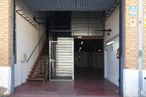 Industrial for sale at Polígono Industrial El Guijar, Arganda del Rey, Madrid, 28500 with door, fixture, building, architecture, wood, building material, composite material, stairs, facade and house around