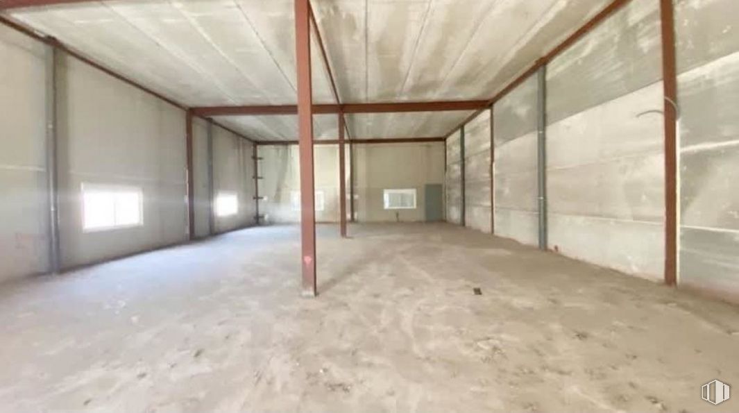 Industrial for sale at Polígono Jesús Menchero, Borox, Toledo, 45222 with hall, interior design, flooring, wood, floor, real estate, fixture, ceiling, glass and concrete around