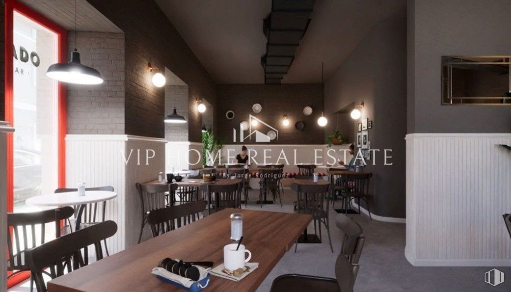 Local en venta en Barrio Argüelles, Moncloa - Aravaca, Madrid, 28008 con silla, mesa de cocina y comedor, mesa, mueble, edificio, interiorismo, madera, inmobiliario, vajilla y techo alrededor