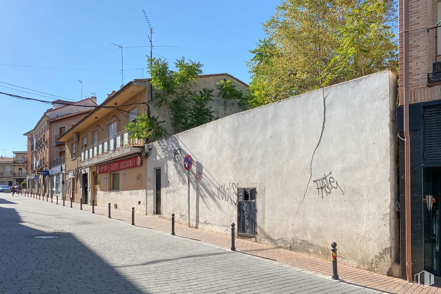 Suelo en venta en Zona ayuntamiento, Seseña, Toledo, 45223 con edificio, cielo, superficie de la carretera, pendiente, asfalto, árbol, diseño urbano, ventana, barrio y planta alrededor