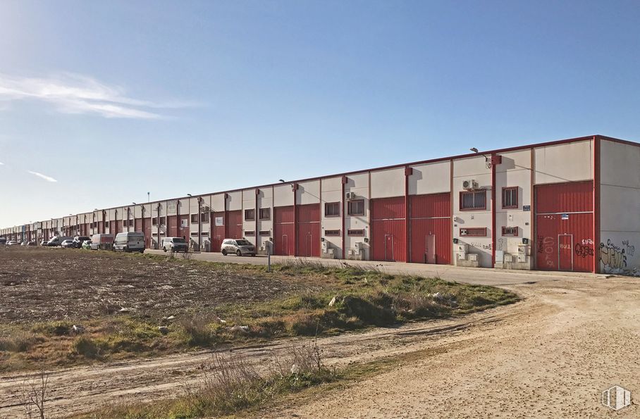 Industrial for sale at Calle Centeno, 19, Seseña, Toledo, 45223 with building, sky, ecoregion, cloud, asphalt, land lot, landscape, fixture, real estate and rural area around