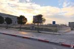 Land for sale at Avenida Aragón, 402, San Blas - Canillejas, Madrid, 28022 with building, cloud, sky, plant, road surface, tree, asphalt, thoroughfare, residential area and tar around