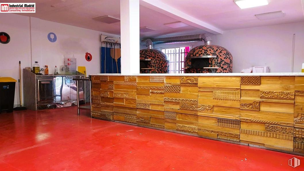 Nave en alquiler y venta en Calle Ramón y Cajal, Leganés, Madrid, 28914 con cajonera, ebanistería, edificio, interiorismo, madera, suelos, suelo, decoración, pared y estantería alrededor