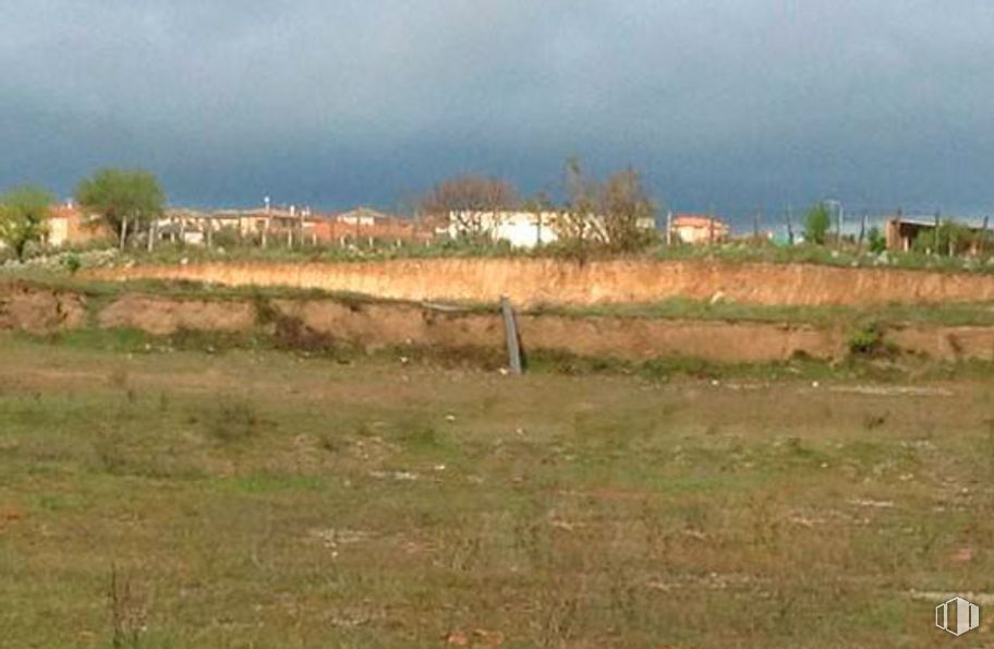 Land for sale at Urbanización La Rinconada, Sector SAU-A, Parcela 103, Cuerva, Toledo, 45126 with cloud, plant, sky, natural landscape, land lot, grass, grassland, tree, landscape and plain around