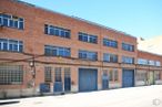 Industrial for sale at Calle Antonio de Cabezón, 67, Fuencarral - El Pardo, Madrid, 28034 with window, building, sky, street light, neighbourhood, fixture, urban design, condominium, residential area and real estate around