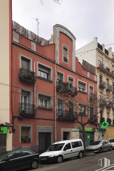 Local en venta en Calle Cartagena, Salamanca, Madrid, 28028 con coche, camioneta, edificio, ventana, neumático, rueda, vehículo terrestre, cielo, propiedad y vehículo alrededor