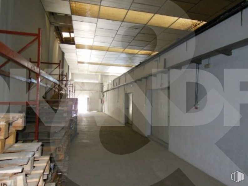 Industrial for sale at Santa María de Benquerencia, Toledo, 45007 with floor, wall, flooring, wood, building, art, ceiling, urban design, space and glass around