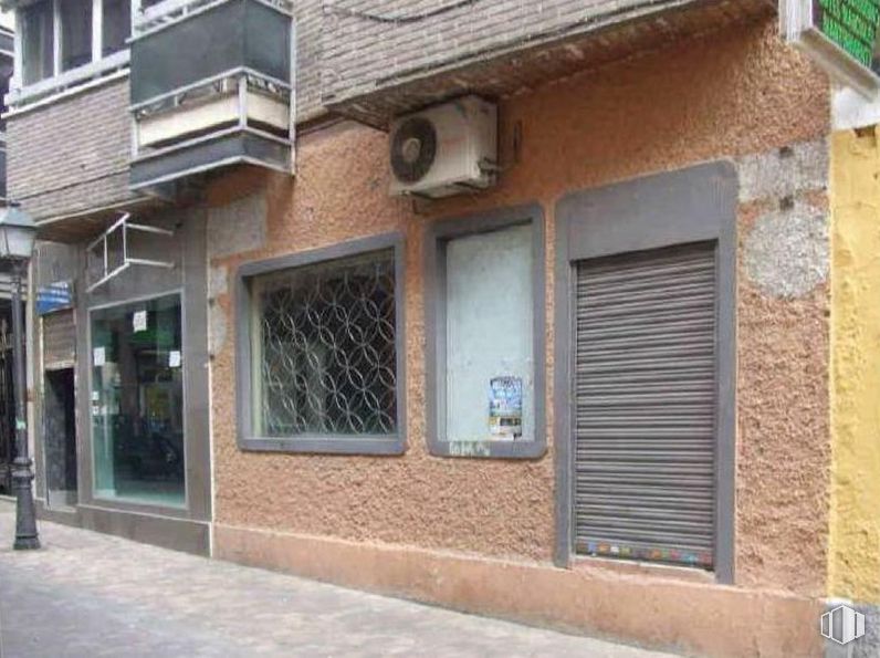 Local en venta en Calle Nuncio, 7, Leganés, Madrid, 28912 con ventana, propiedad, edificio, arquitectura, ladrillo, barrio, albañilería, fachada, bienes raíces y accesorio alrededor