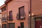 Retail for rent at Calle Paloma, 14, Ajalvir, Madrid, 28864 with car, door, window, wheel, tire, sky, vehicle, building, road surface and asphalt around