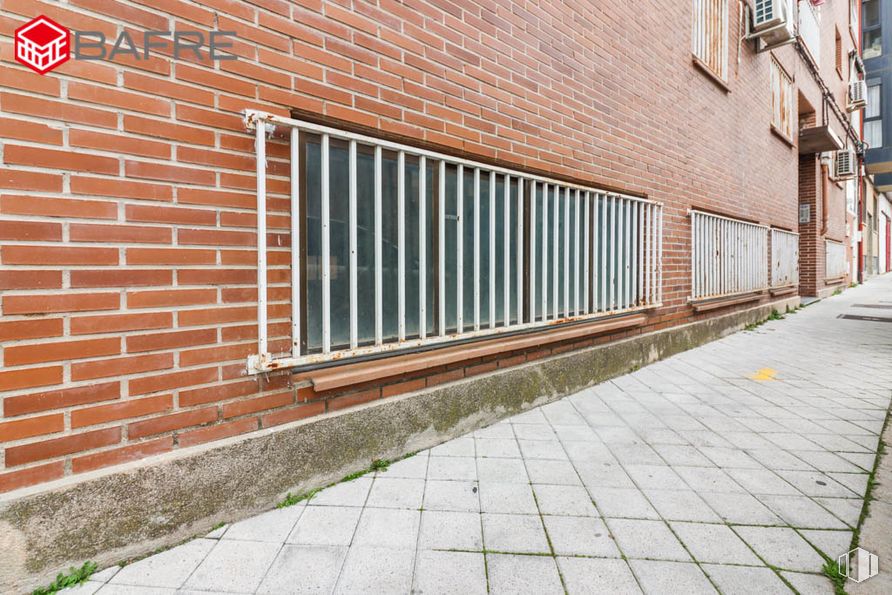 Nave en venta en Casco urbano, Leganés, Madrid, 28914 con ventana, superficie de la carretera, edificio, madera, albañilería, naranja, ladrillo, asfalto, pared y material de construcción alrededor