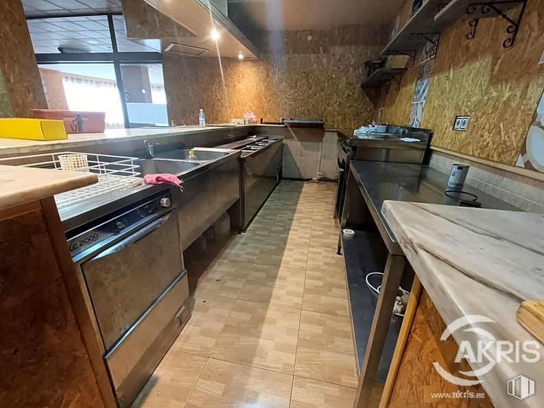 Local en alquiler en Calle Puente, Torrijos, Toledo, 45500 con horno, madera, suelos, suelo, madera dura, ebanistería, encimera, aparato de cocina, cocina y haz alrededor