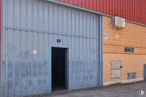 Industrial for sale at Zona industrial, Torres de la Alameda, Madrid, 28813 with door, building, property, fixture, wood, sky, asphalt, composite material, facade and brick around