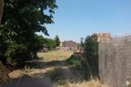 Land for sale at Zona Torrecaballeros, Torrecaballeros, Segovia, 40160 with house, plant, sky, building, land lot, grass, landscape, natural landscape, tree and shrub around