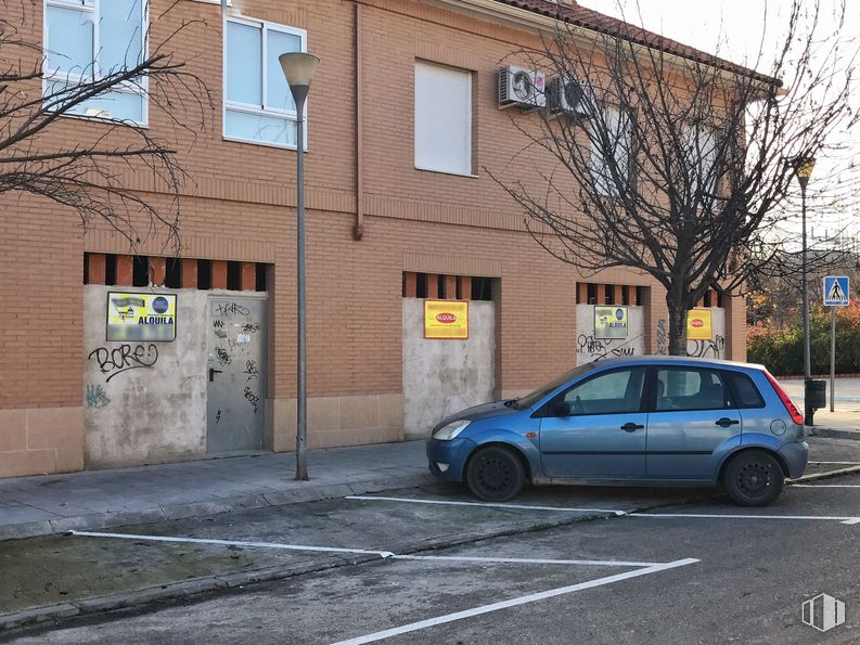 Local en alquiler en Paseo Descubrimiento, San Martín de la Vega, Madrid, 28330 con coche, ventana, neumático, rueda, vehículo, vehículo motorizado, edificio, neumático automotriz, superficie de carretera y asfalto alrededor