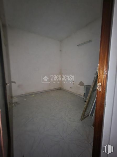 Local en venta en Calle Vía Carpetana, Carabanchel, Madrid, 28047 con edificio, accesorio, madera, suelos, material compuesto, puerta, madera dura, techo, escayola y hormigón alrededor